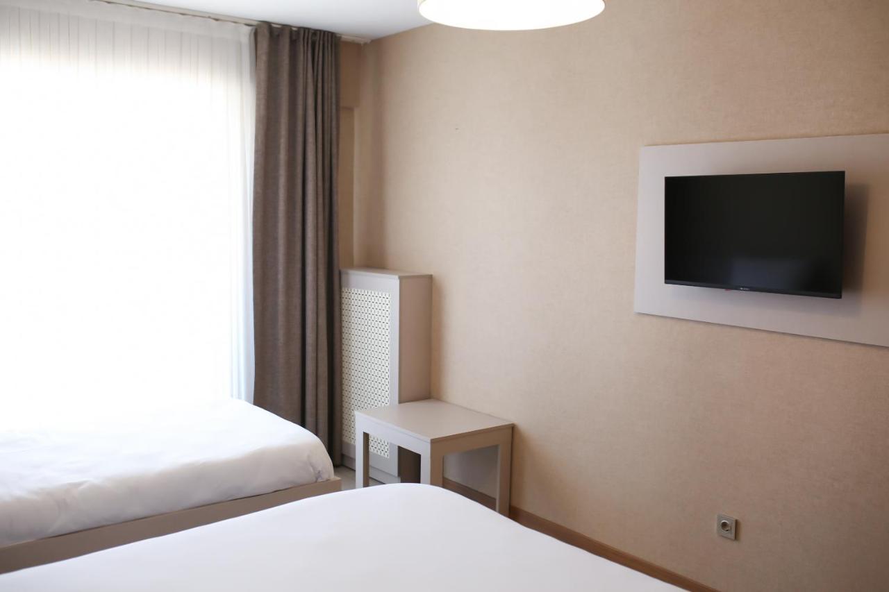 Cinas Hotel Εσκίσεχιρ Εξωτερικό φωτογραφία